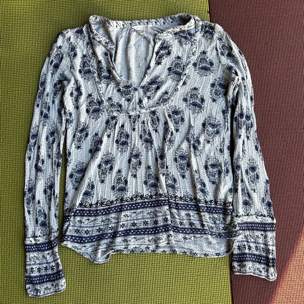 Lucky Brand Blue and Grey Patterned Top